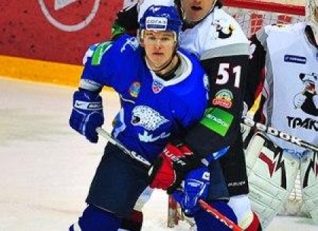 Роман Старченко продолжает выступления за астанчан