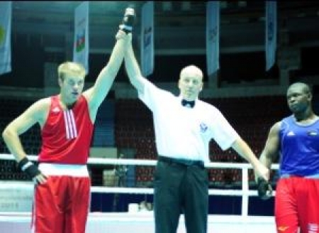 Левит выиграл свой поединок