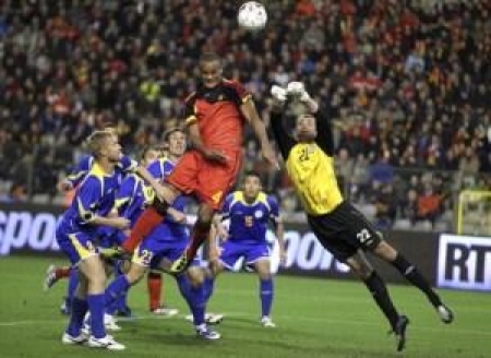 Логиновский пропустил в Брюсселе четыре мяча