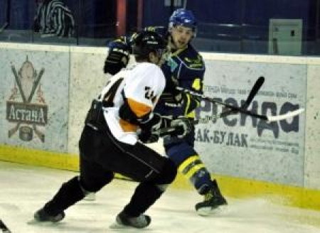 Начинается противостояние лидеров