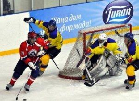 Начиннается противостония «Алматы» и «Арлана»