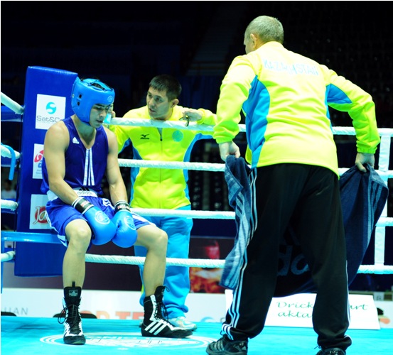 Потрясающий бокс от Данабека (фоторепортаж)