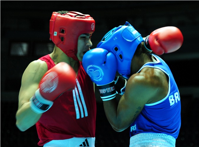 Данабек выбывает из чемпионата (фоторепортаж)