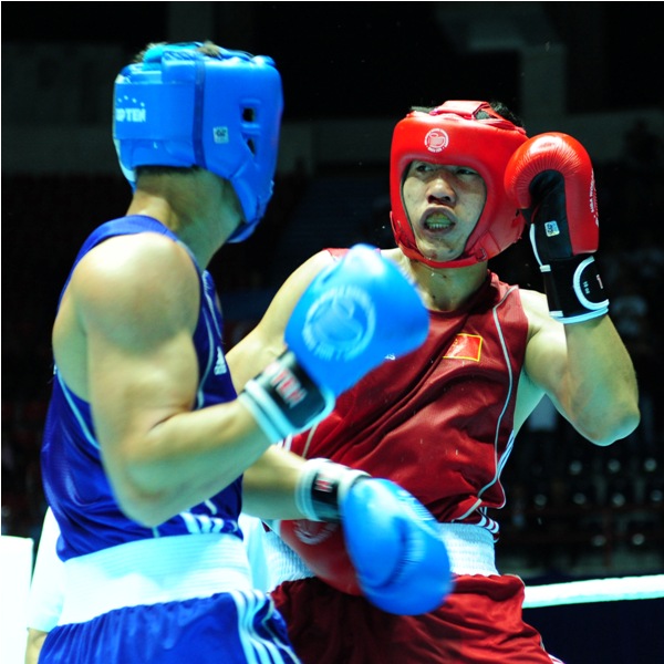 Адильбек выходит в полуфинал! (фоторепортаж)