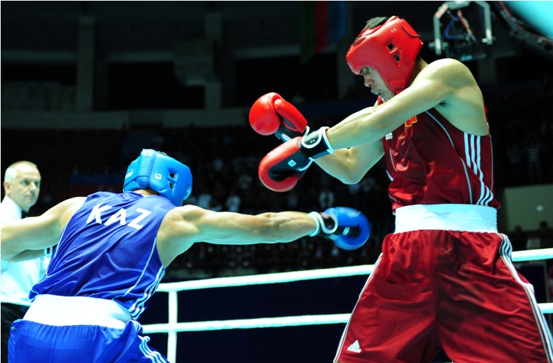 Адильбек выходит в полуфинал! (фоторепортаж)