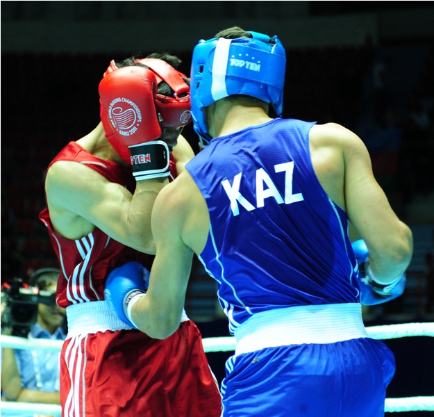 Адильбек выходит в полуфинал! (фоторепортаж)