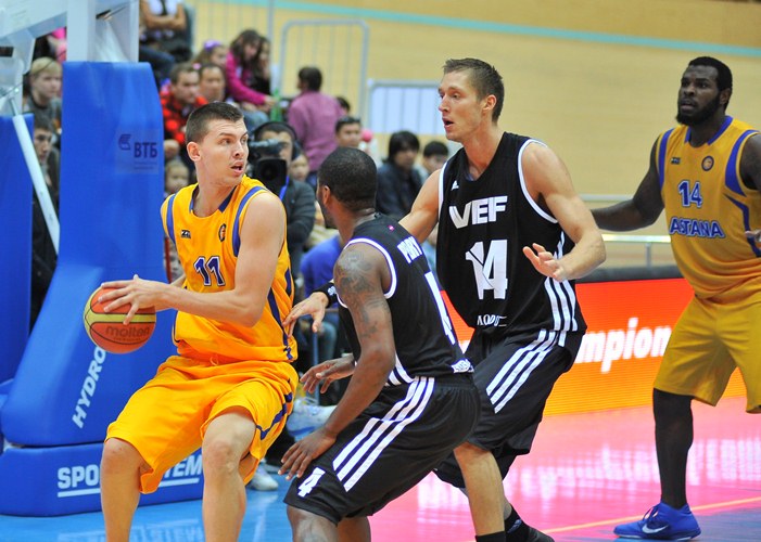 «Астана» — ВЭФ 73:83 (фоторепортаж)