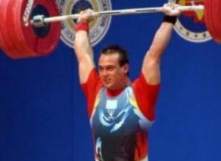 <strong>Илья Ильин завоевал золото на Чемпионате Мира по тяжелой атлетике в Париже!</strong>
