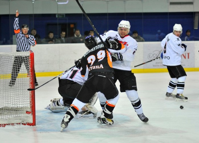 «Астана» — «Горняк» 5:2 (фото)