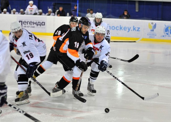 «Астана» — «Горняк» 5:2 (фото)