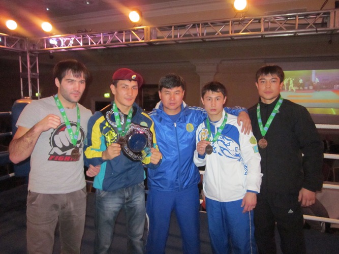 Лучшие файтеры вернулись домой