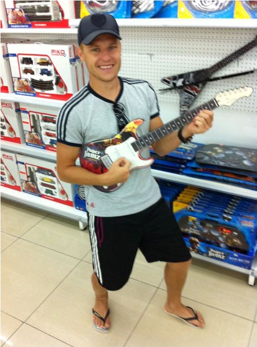 Без мяча, но с юмором по жизни