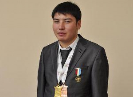 Сиязбек Далиев получил медаль
