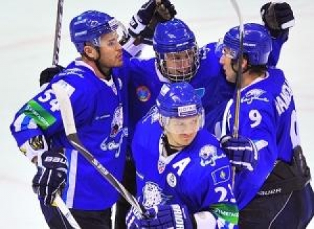 Астанчане привлекли к играм чемпионата игроков основы