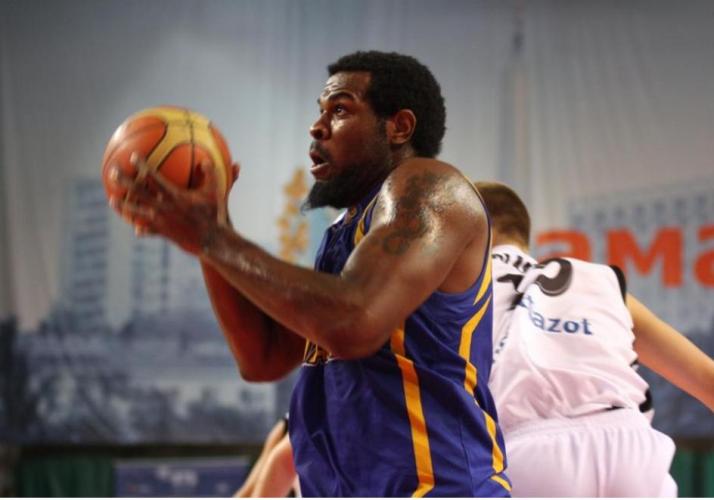 Фоторепортаж с матча «Красные Крылья» — «Астана» 99:72