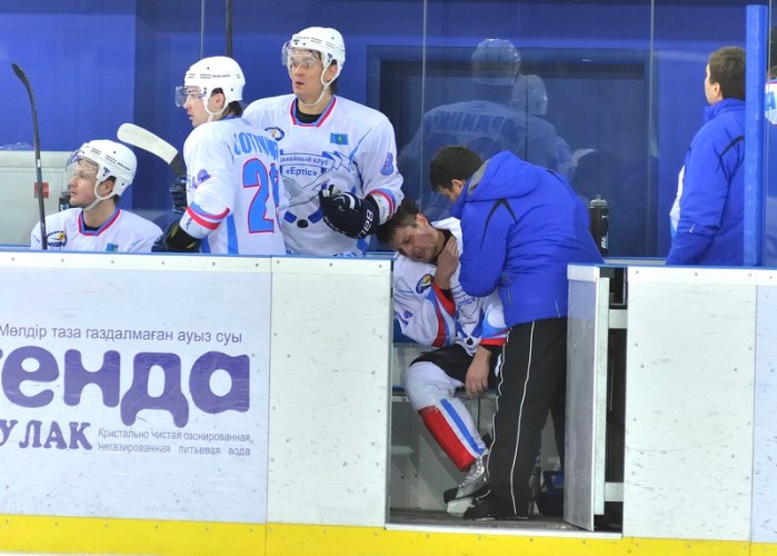 Фоторепортаж с матча «Астана» — «Иртыш» 3:2
