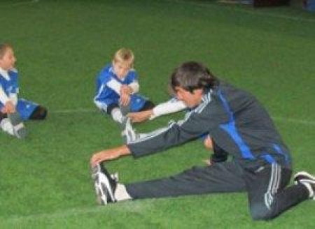 В Семее открыли бесплатную cекцию футбола для детей