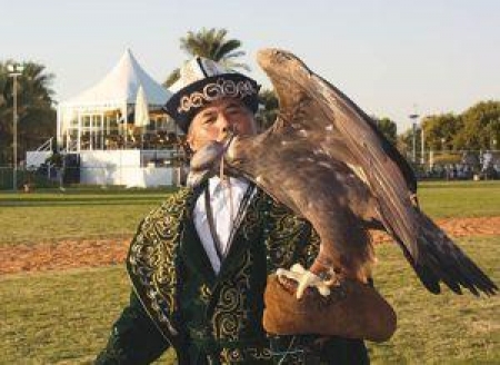 Казахстанские сокольники соревановались в ОАЭ