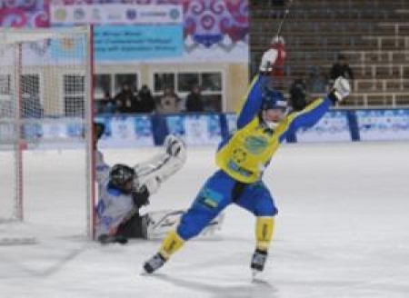 Завтра сборная Казахстана по бенди сыграет в полуфинале чемпионата мира