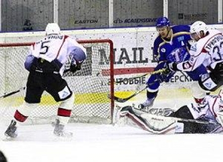 Казахстанцы вновь обыграли лидеров