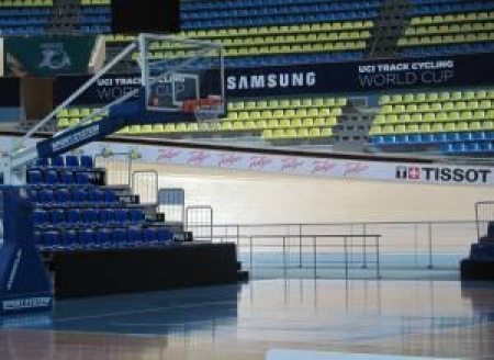 Велотрек превратился в баскетбольную площадку