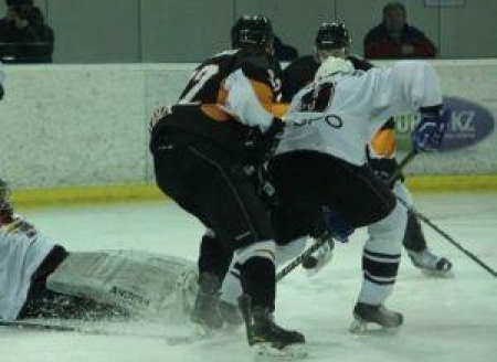 В Астане команды поделили очки