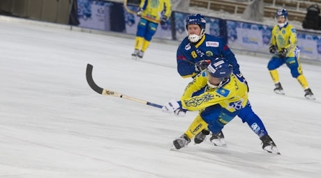 Фоторепортаж с матча ЧМ по бенди в Алматы Казахстан — Швеция 1:9