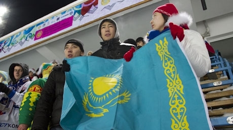 Фоторепортаж с матча ЧМ по бенди в Алматы Казахстан — Швеция 1:9