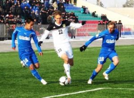 Бауржан Джолчиев первый в споре бомбардиров