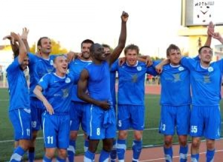 Павлодарская команда обыграла на старте чемпиона