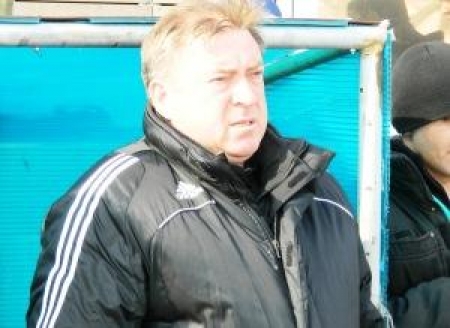 Вячеслав Грозный стартовал с разгромной победы