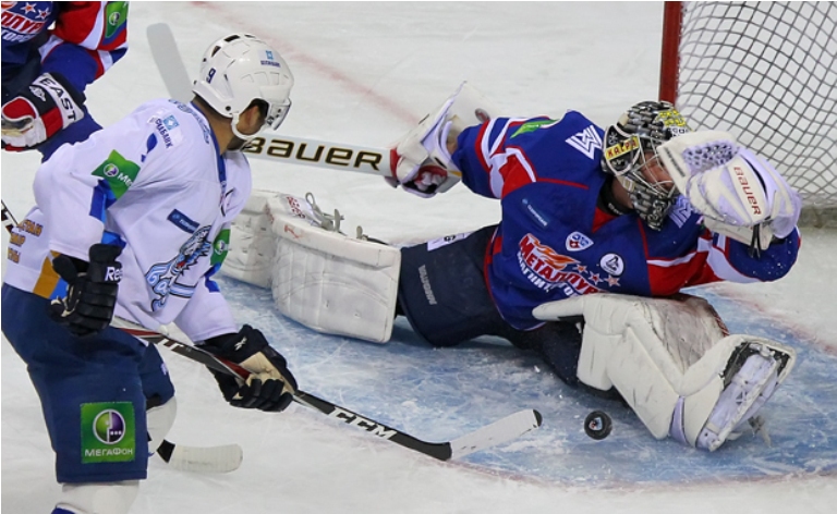 Фоторепортаж с матча плей-офф КХЛ «Металлург» Магнитогорск — «Барыс» 3:2