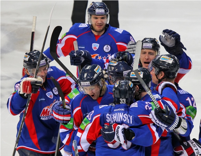 Фоторепортаж с матча плей-офф КХЛ «Металлург» Мг — «Барыс» 4:3 О.Т