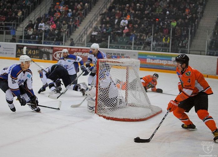 Фоторепортаж с матча плей-офф ВХЛ «Ермак» — «Казцинк-Торпедо» 3:2 О.Т