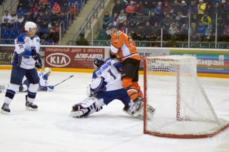 Фоторепортаж с матча плей-офф ВХЛ «Ермак» — «Казцинк-Торпедо» 5:3