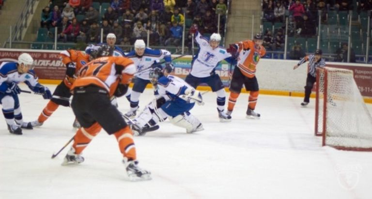 Фоторепортаж с матча плей-офф ВХЛ «Ермак» — «Казцинк-Торпедо» 5:3