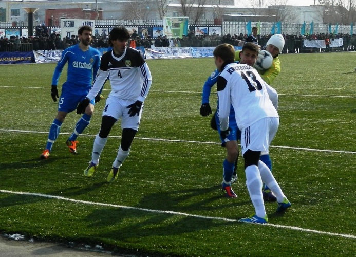 Фоторепортаж с матча Премьер-Лиги «Тобол» — «Кайрат» 4:0