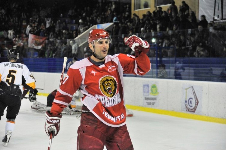 Фоторепортаж с матча плей-офф чемпионата Казахстана «Арыстан» — «Астана» 3:0