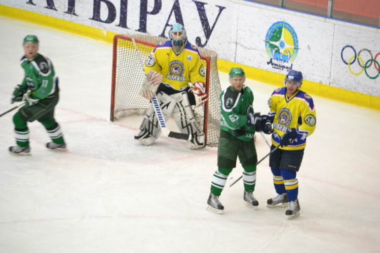 Фоторепортаж с матча плей-офф чемпионата Казахстана «Бейбарыс» — «Алматы» 5:0