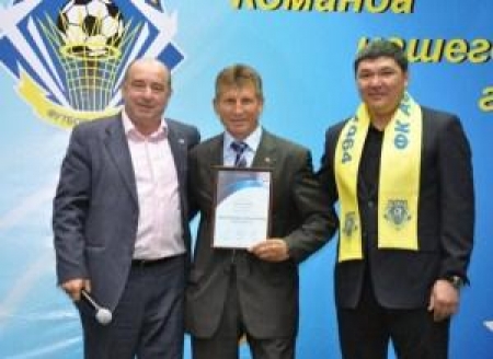 Команда Вячеслава Ледвоских будет бороться только за первое место