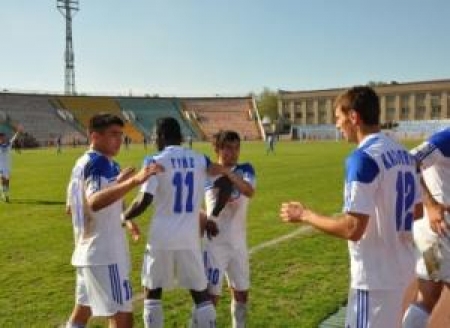 Новый чемпионат — новые лидеры 