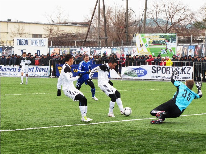 Фоторепортаж с матча четвертого тура Премьер-Лиги «Тобол» — «Окжетпес» 3:1