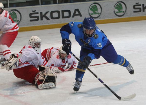 Фоторепортаж с матча чемпионата Мира по хоккею Казахстан U-18 — Польша U-18 7:1