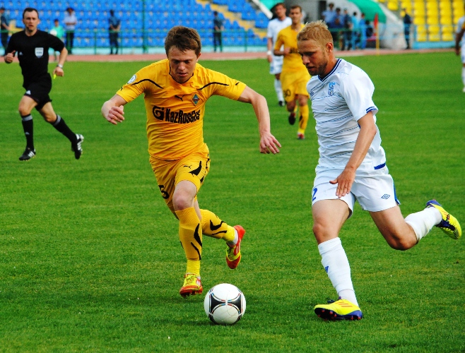 Фоторепортаж с матча 9-го тура Премьер-Лиги «Тараз» — «Кайрат» 2:1