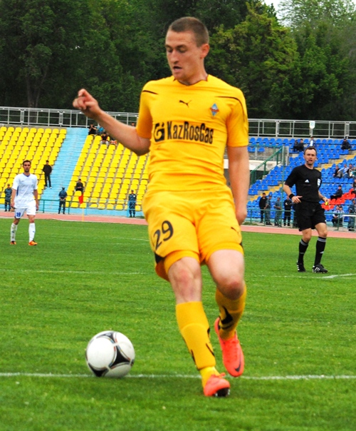 Фоторепортаж с матча 9-го тура Премьер-Лиги «Тараз» — «Кайрат» 2:1