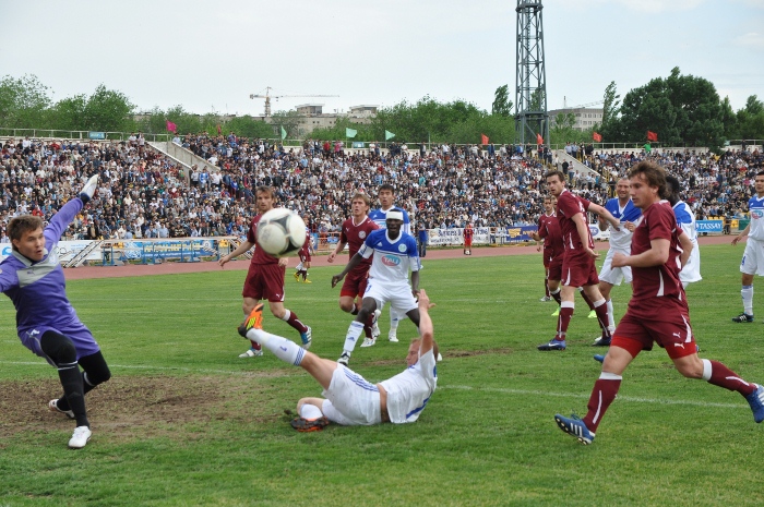 Фоторепортаж с матча 9-го тура Премьер-Лиги «Ордабасы» — «Акжайык» 2:0