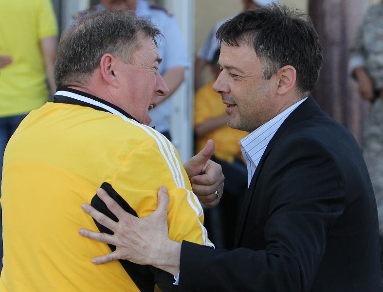 Как отклеиться от лавочки