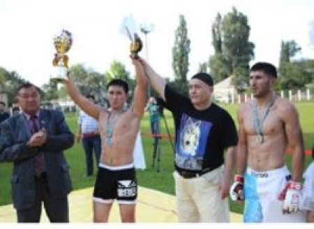 В Казахстане все большей популярностью пользуется казахское боевое искусство