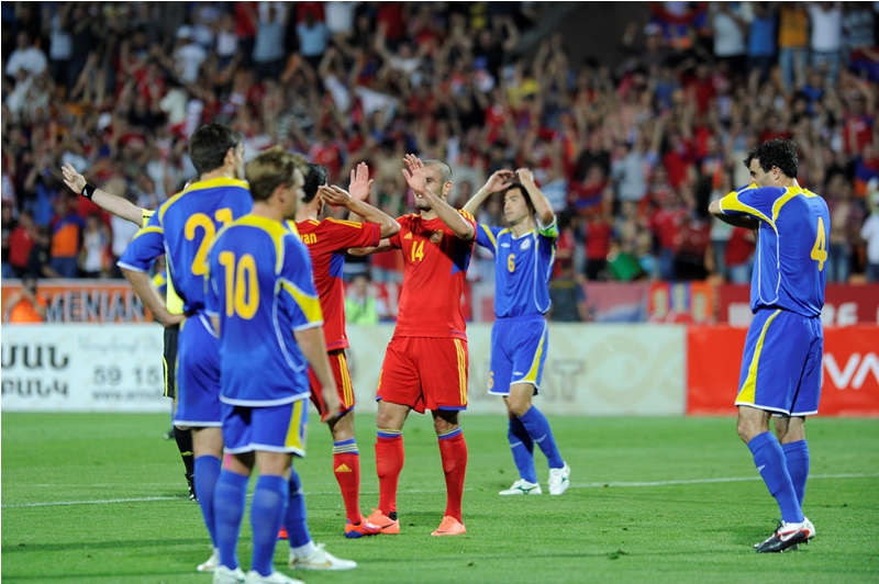 Фоторепортаж с товарищеского матча Армения — Казахстан 3:0