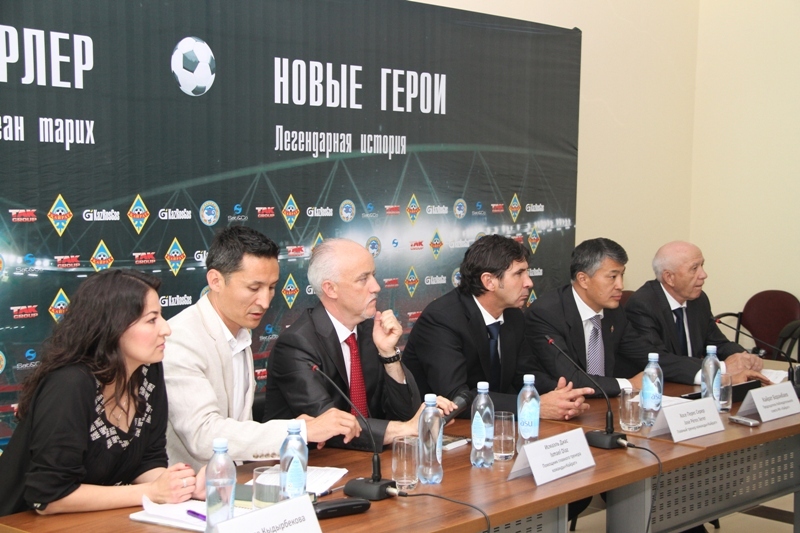 Фотоорепортаж с пресс-конференция посвященной представлению главного тренера «Кайрата» Хосе Серера